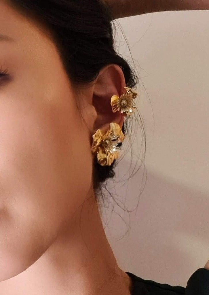 Unique Kfashion - Gold Blooming Earrings