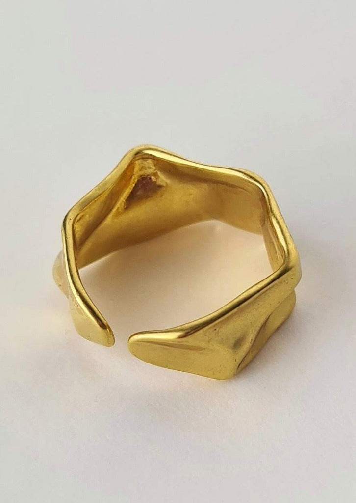 Unique Korean Fashion Accessories - Hammered Gold Ring