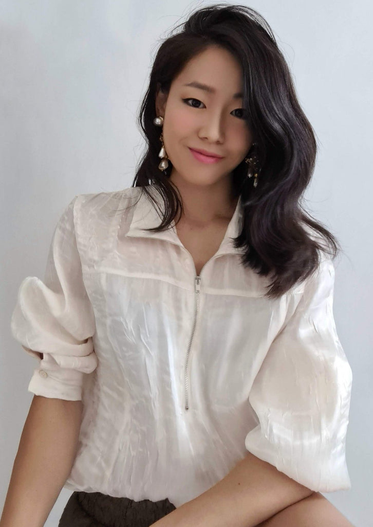 Beige play of tissue half zipper blouse Am:EL