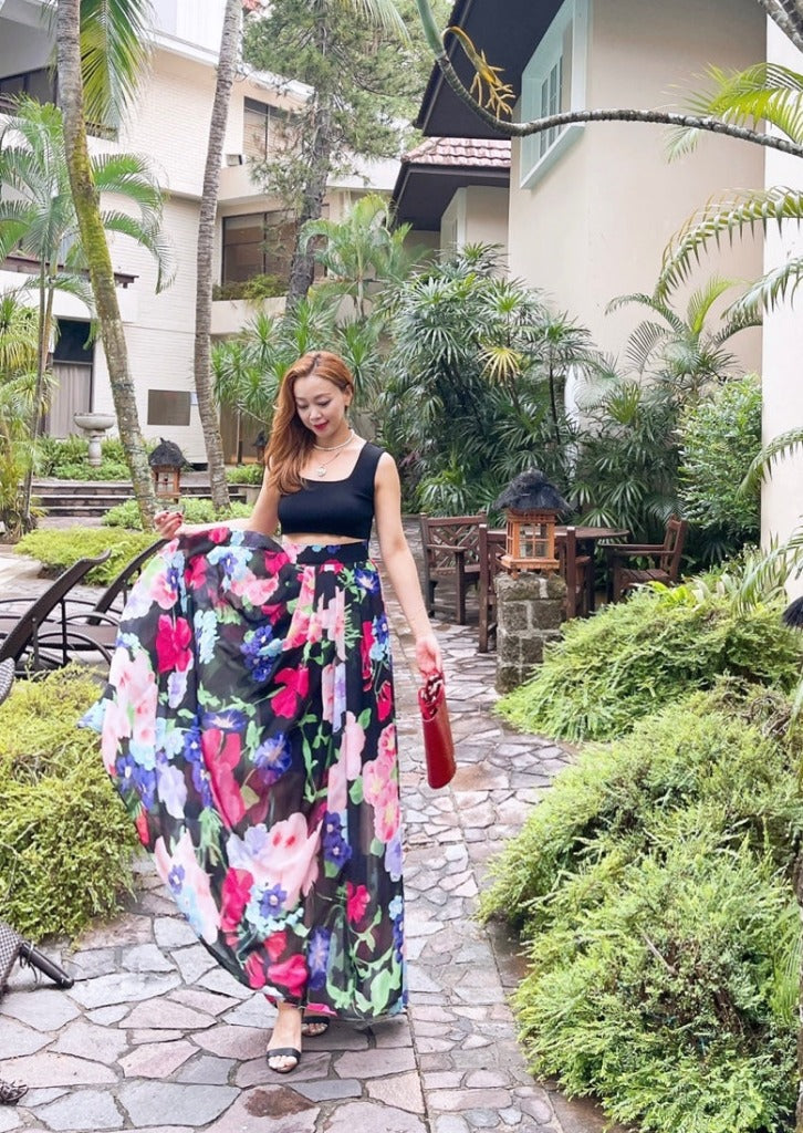 Am:EL Bold Floral Pleated Sheer Maxi Skirt